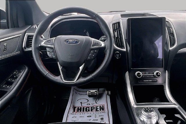 Certified 2024 Ford Edge ST-Line AWD/4WD image 6