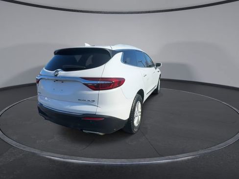 Used 2018 Buick Enclave Essence image 14