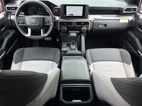 Used 2025 Toyota Tacoma TRD Sport AWD/4WD image 12