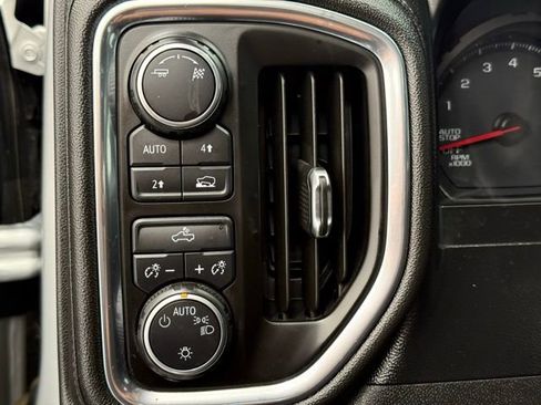 Used 2019 Chevrolet Silverado 1500 LT w/ True North Edition AWD/4WD image 32
