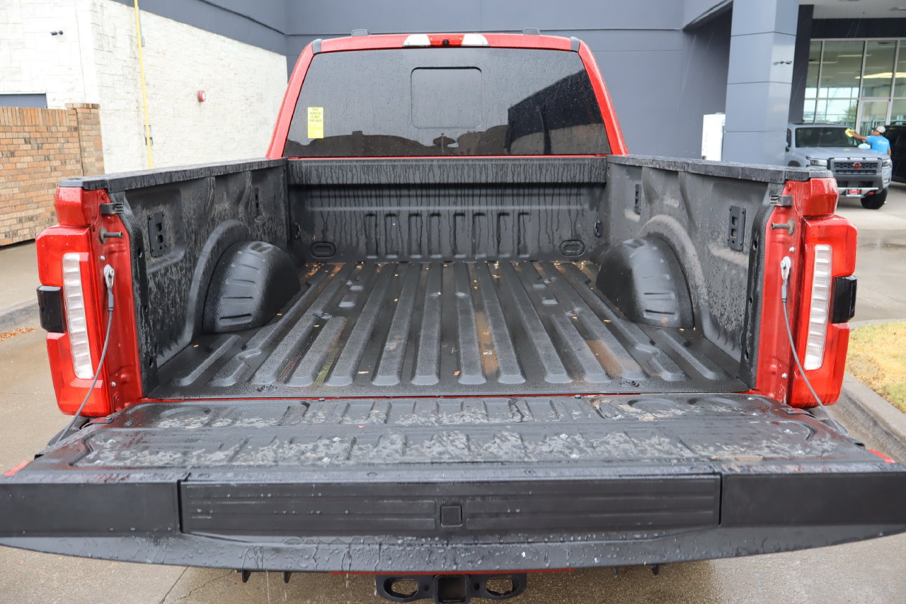 Used 2024 Ford F250 Lariat w/ Sport Appearance Package AWD/4WD image 27
