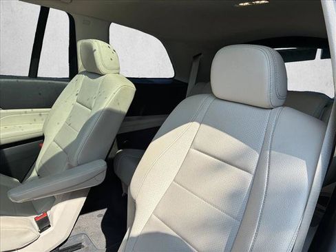 Certified 2020 Mercedes-Benz GLS 450 4MATIC image 15
