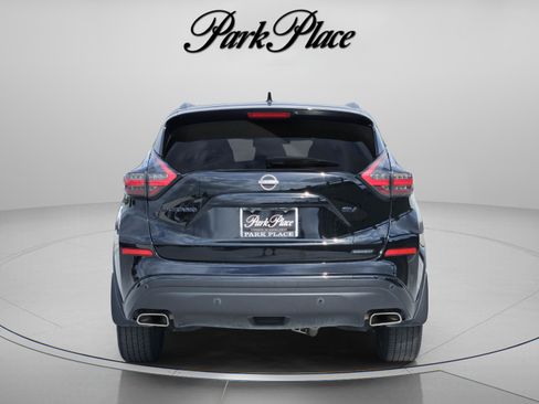Used 2024 Nissan Murano SV w/ SV Midnight Edition Package FWD image 4