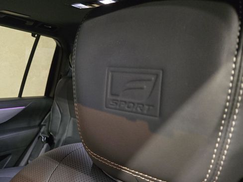 Used 2025 Lexus LX 700h F Sport image 7