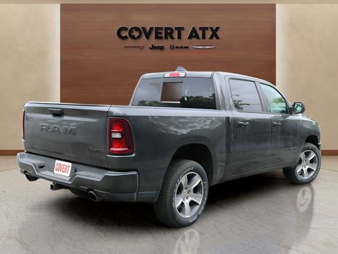 New 2026 RAM 1500 Express AWD/4WD image 4