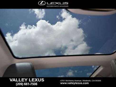 Used 2024 Lexus RZ 300e Premium w/ Technology Package FWD image 6