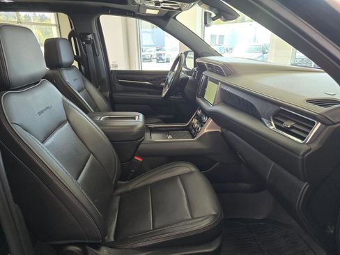 Used 2022 GMC Yukon Denali AWD/4WD image 47