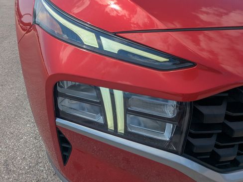 Used 2023 Hyundai Santa Fe SEL image 10