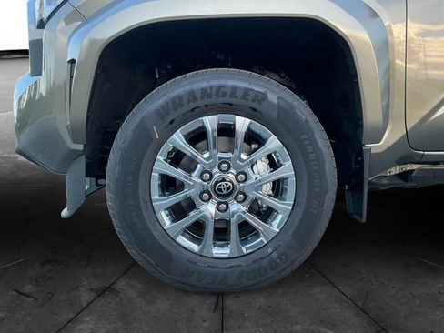 New 2026 Toyota Tacoma Limited AWD/4WD image 15