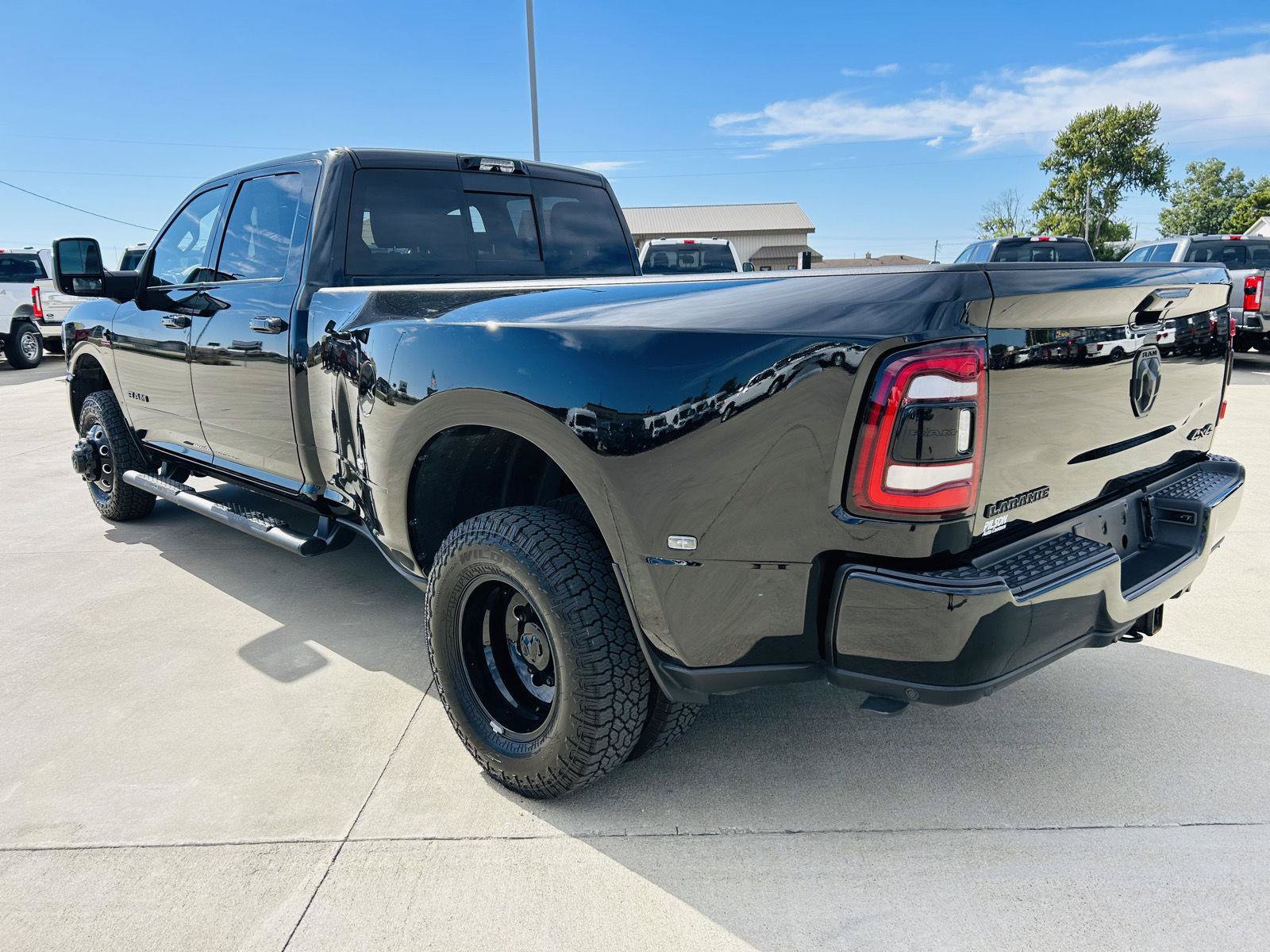 Used 2024 RAM 3500 Laramie w/ Night Edition AWD/4WD image 41