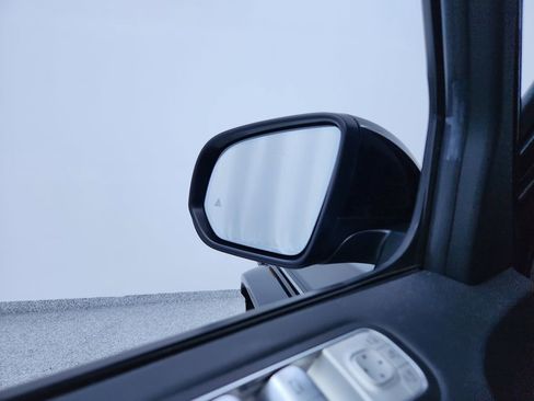 Used 2024 Mercedes-Benz G 550 image 16