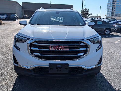 Used 2019 GMC Terrain SLT w/ Preferred Package image 2