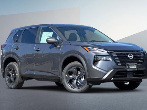 New 2026 Nissan Rogue SV FWD image 2