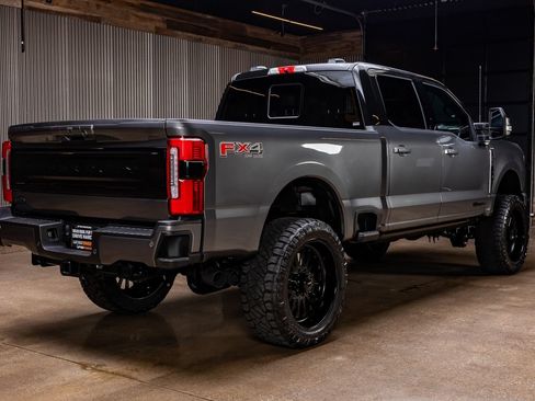 Used 2026 Ford F250 Platinum AWD/4WD image 10