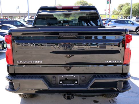 Used 2025 Chevrolet Silverado 1500 Custom Trail Boss image 10