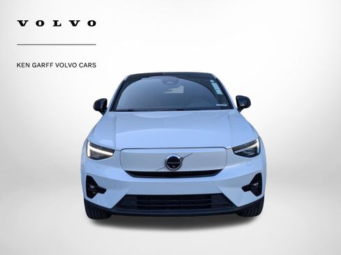 Used 2023 Volvo C40 P8 Recharge Ultimate AWD/4WD image 9