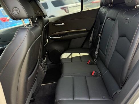 Used 2019 Cadillac XT4 Sport w/ Cold Weather Package FWD image 11