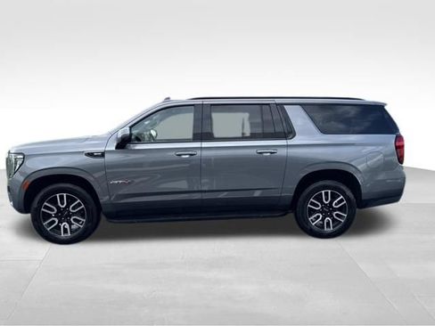 Used 2021 GMC Yukon XL AT4 AWD/4WD image 4