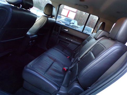 Used 2013 Ford Flex SEL image 28