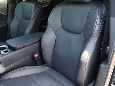 Used 2024 Lexus RX 350 Premium Plus w/ Convenience Package FWD image 16