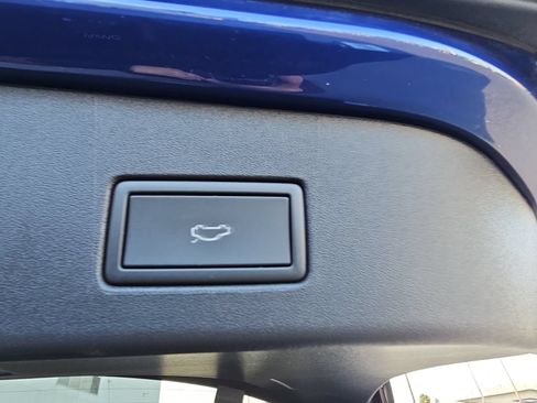 Used 2021 Volkswagen ID.4 1st Edition RWD image 13