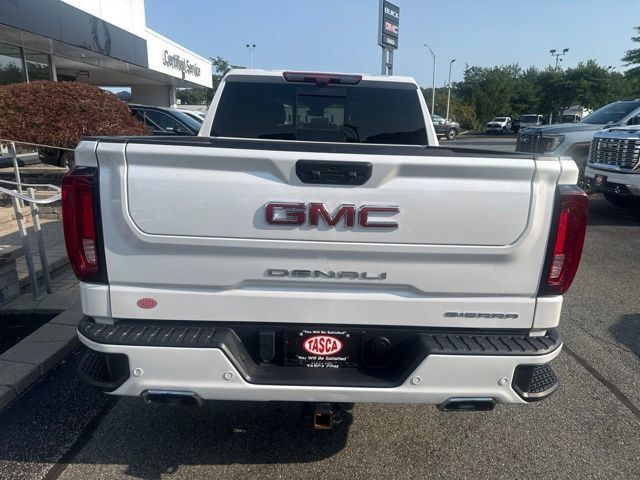 Used 2024 GMC Sierra 1500 Denali w/ Denali Reserve Package AWD/4WD image 9