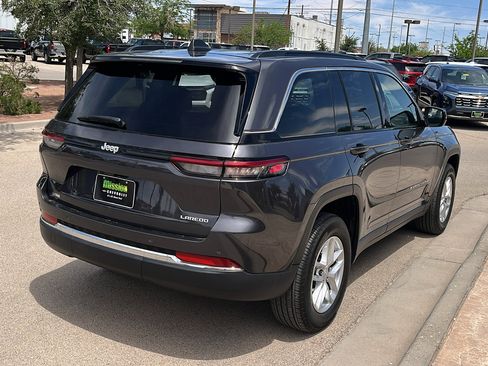 Used 2024 Jeep Grand Cherokee Laredo X w/ Luxury Tech Group I RWD image 8