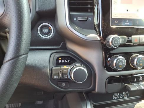 New 2026 RAM 1500 Express AWD/4WD image 10