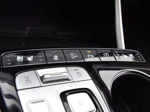 Used 2022 Hyundai Tucson Limited image 19