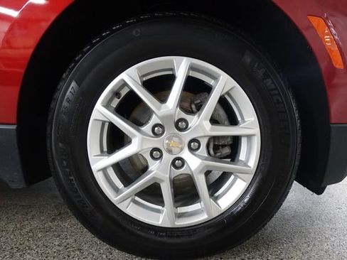 Used 2023 Chevrolet Equinox LT FWD image 25
