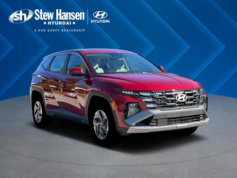 New 2026 Hyundai Tucson Blue SE image 12