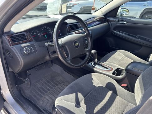Used 2012 Chevrolet Impala LT FWD image 19