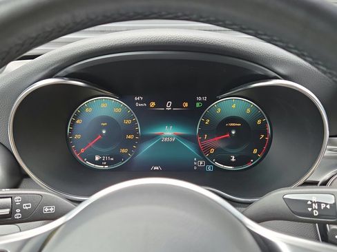Used 2022 Mercedes-Benz GLC 300 4MATIC image 10