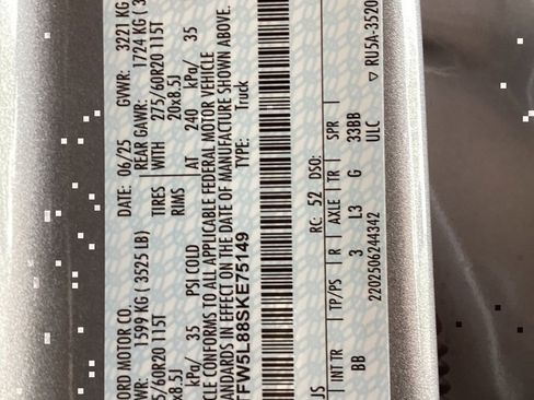 New 2025 Ford F150 Lariat w/ Equipment Group 501A Mid image 74