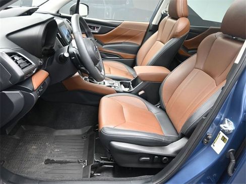 Used 2023 Subaru Forester Touring w/ Popular Package #3 image 18