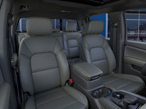 New 2026 Chevrolet Colorado ZR2 w/ Technology Package image 18