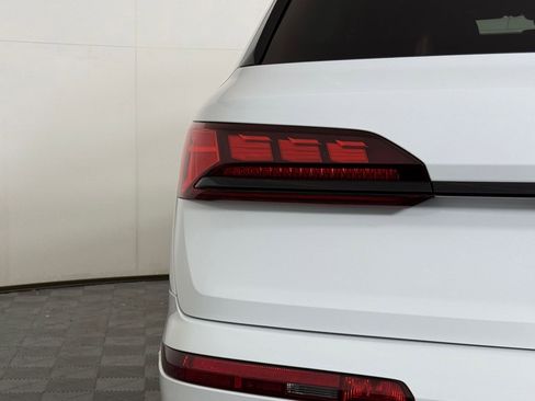 New 2026 Audi Q7 3.0T Prestige AWD/4WD image 12