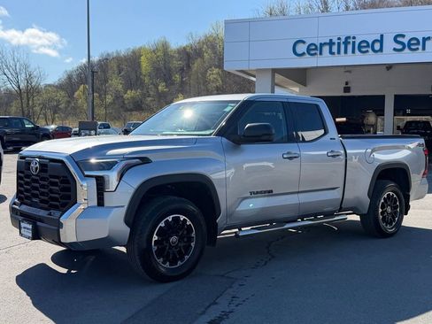 Used 2023 Toyota Tundra SR5 w/ TRD Off-Road Package AWD/4WD image 4