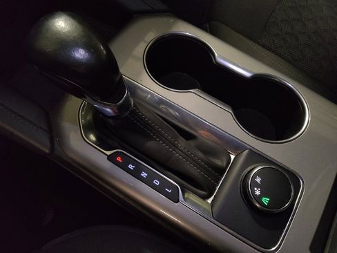 Used 2019 Chevrolet Blazer LT image 26