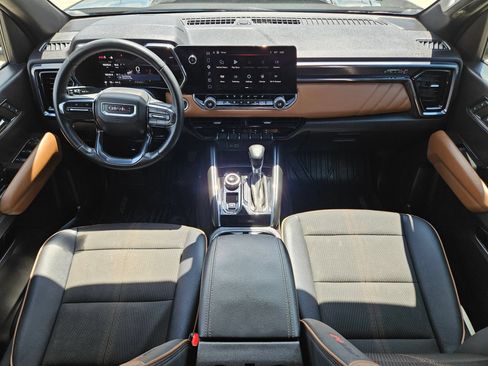 Certified 2024 GMC Canyon AT4 w/ Technology Package AWD/4WD image 16