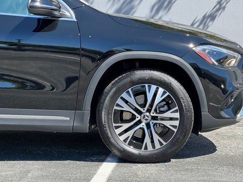 Certified 2026 Mercedes-Benz GLA 250 4MATIC image 34