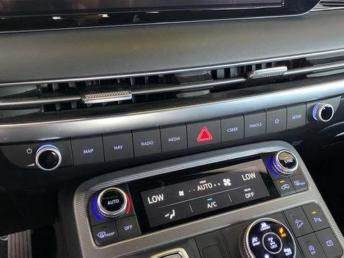 Used 2025 Hyundai Palisade Calligraphy AWD/4WD image 26