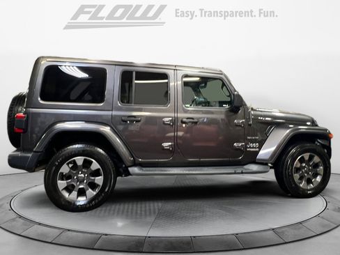 Used 2018 Jeep Wrangler Unlimited Sahara w/ Dual Top Group image 10