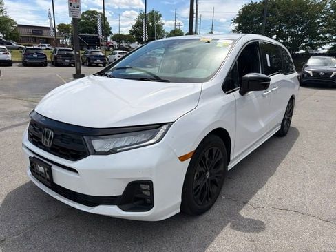 Used 2025 Honda Odyssey Sport-L image 7