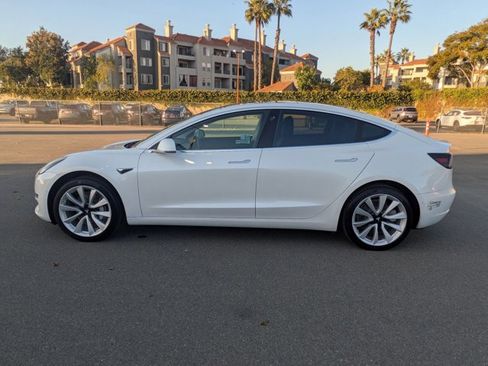 Used 2017 Tesla Model 3 Long Range image 9