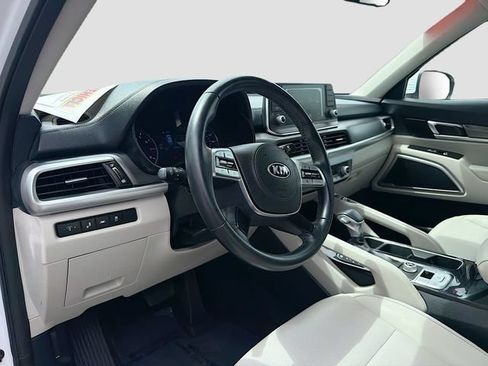 Used 2021 Kia Telluride S FWD image 9