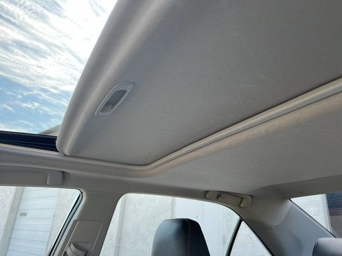 Used 2012 Toyota Camry SE image 18