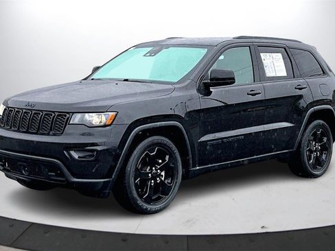 Certified 2020 Jeep Grand Cherokee Laredo image 4