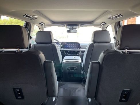 New 2026 Chevrolet Tahoe RST w/ Comfort Package AWD/4WD image 18