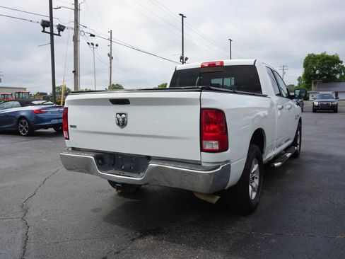 Used 2017 RAM 1500 Classic SLT RWD image 5